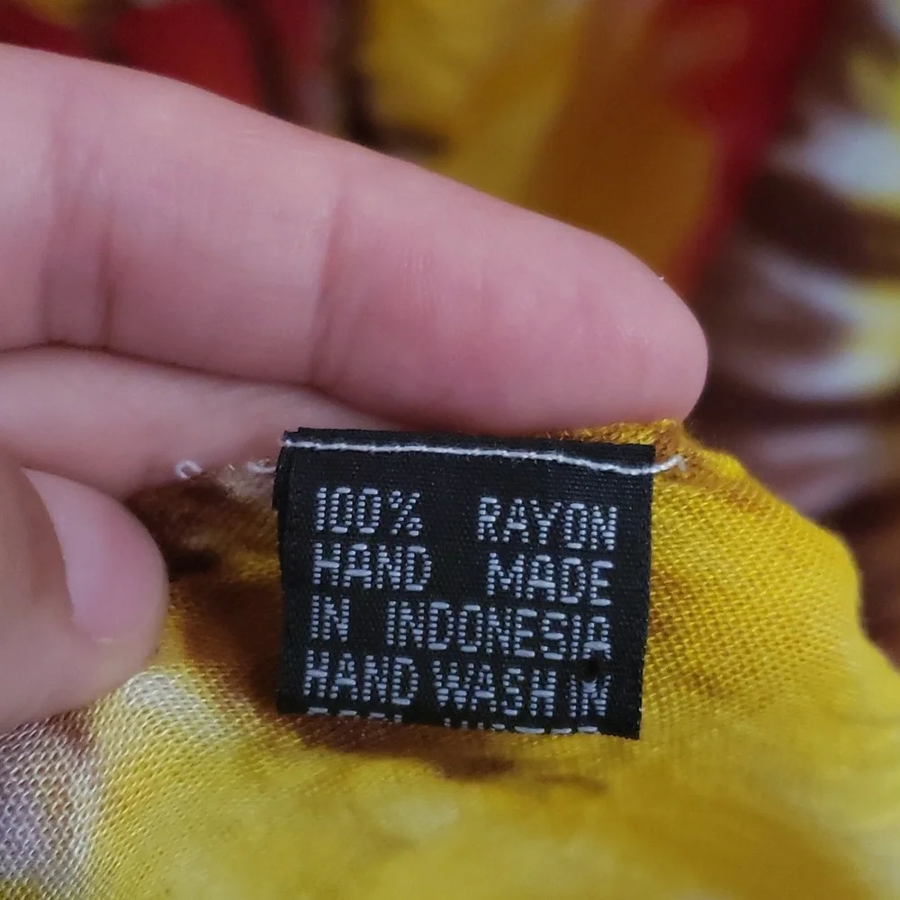 Womens Tie-Dye Scarf - Picture 2 of 4